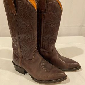 FRYE Cowboy Boots